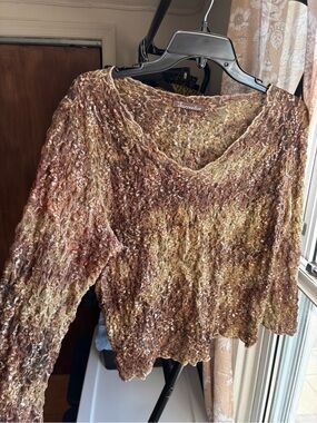 EUC Vintage Y2K Surrealist V-Neck Sheer Mesh Lace Textured Top | Women’s XL-XXL